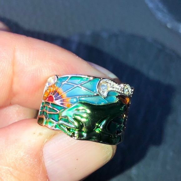 Ring - Picture 8 of 10